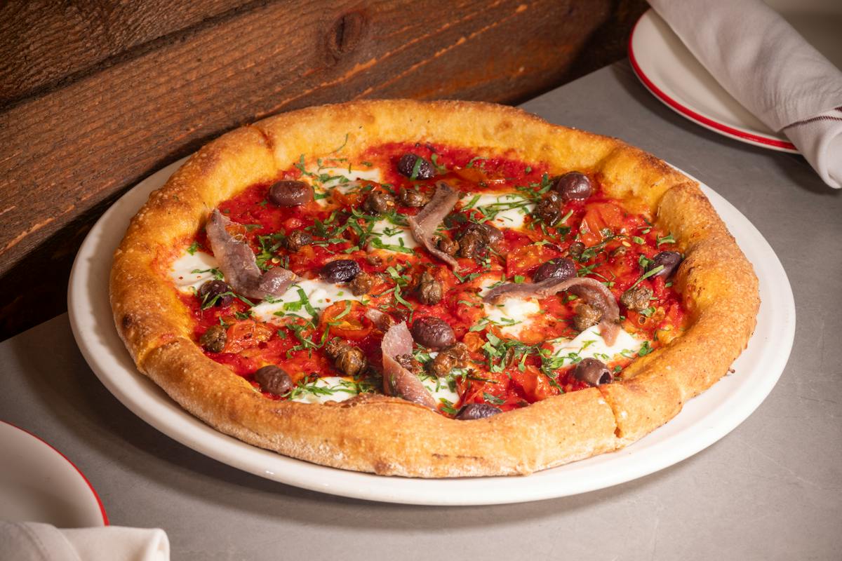 Pizzeria Mozza: Where Los Angeles Turned Pizza Into an Art Form