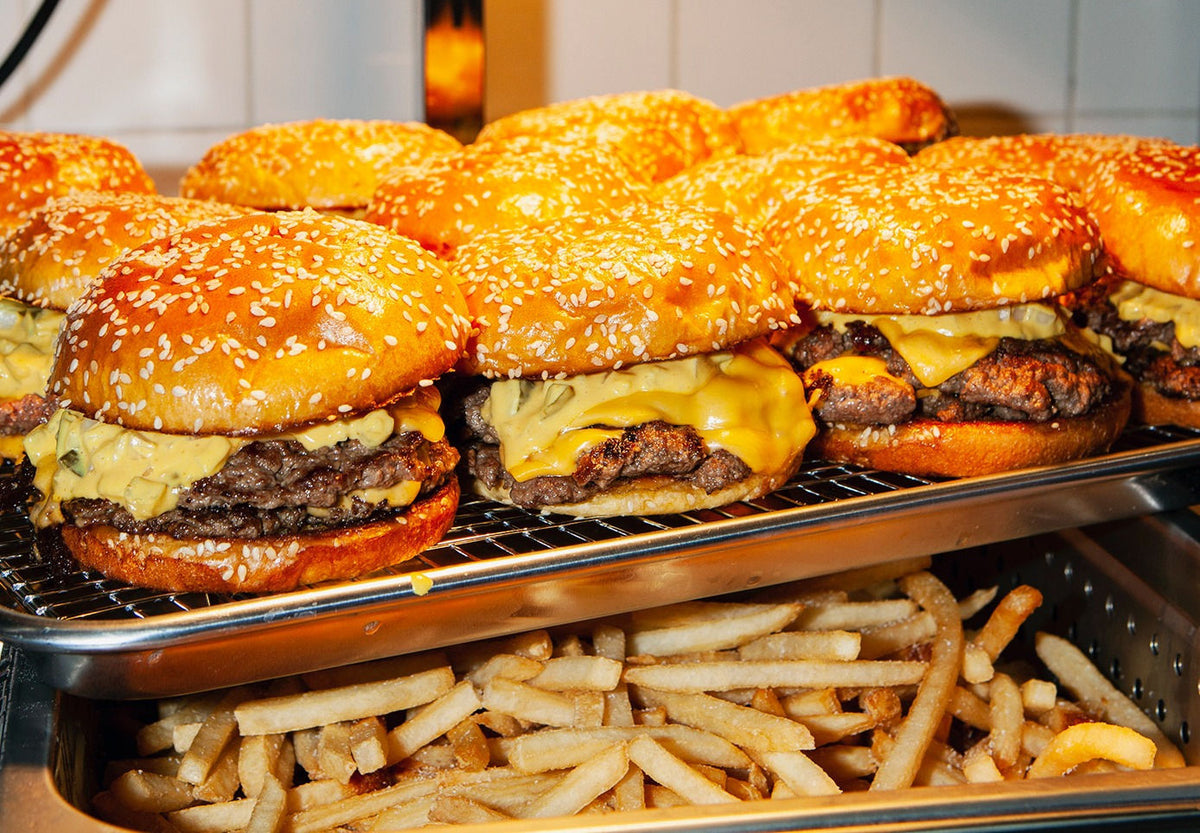 Matty’s Patty’s Burger Club: A Smash Burger Stop Worth Knowing in Costa Mesa