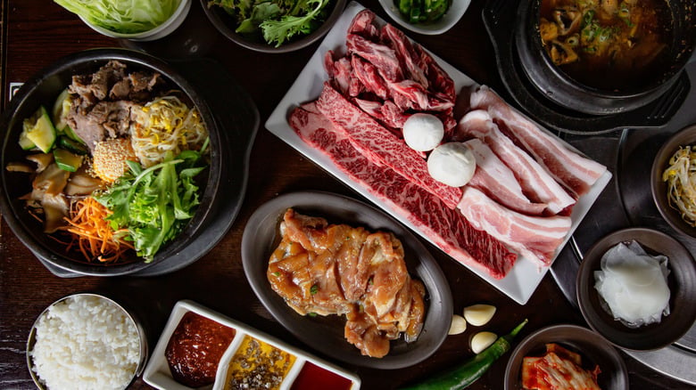 MO RAN GAK: THE FULLERTON KOREAN BBQ RESTAURANT WHERE GALBI AND NAENGMYEON SHARE THE SPOTLIGHT