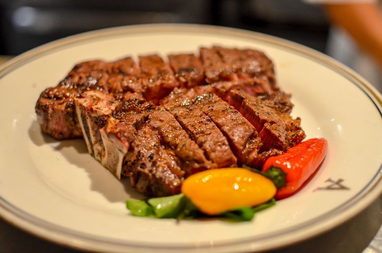 Arroyo Chop House: Pasadena's Classic Steakhouse Still Knows How to Do Dinner